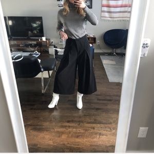 FOREVER 21 black cropped wide leg high wai…